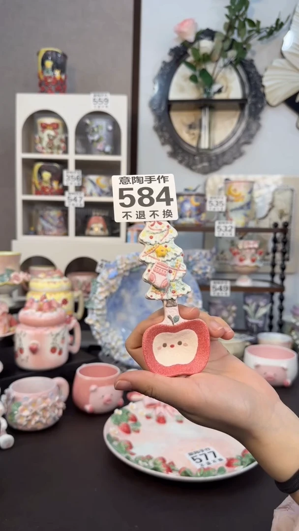 意陶创意设计款陶瓷圣诞树勺子582