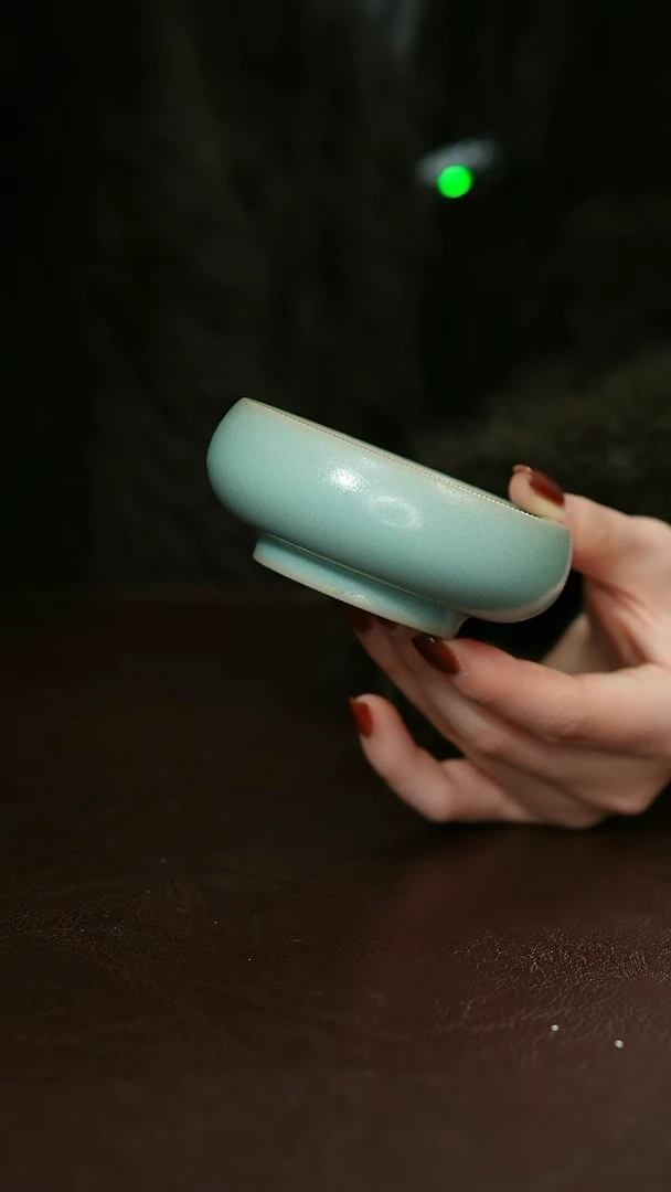 摆件瓷汝宋汝瓷原矿原釉 普洱杯