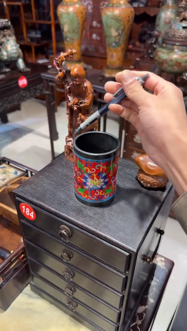 木木头款景泰蓝红笔筒598