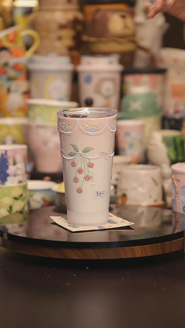 景德镇釉下彩绘设计师款式陶瓷