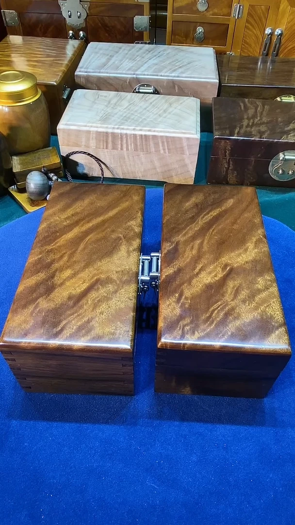 【闪购商品】金丝楠木艺阴沉木 首饰盒20cm 一对