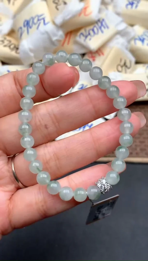 未镶嵌挂件翡翠1