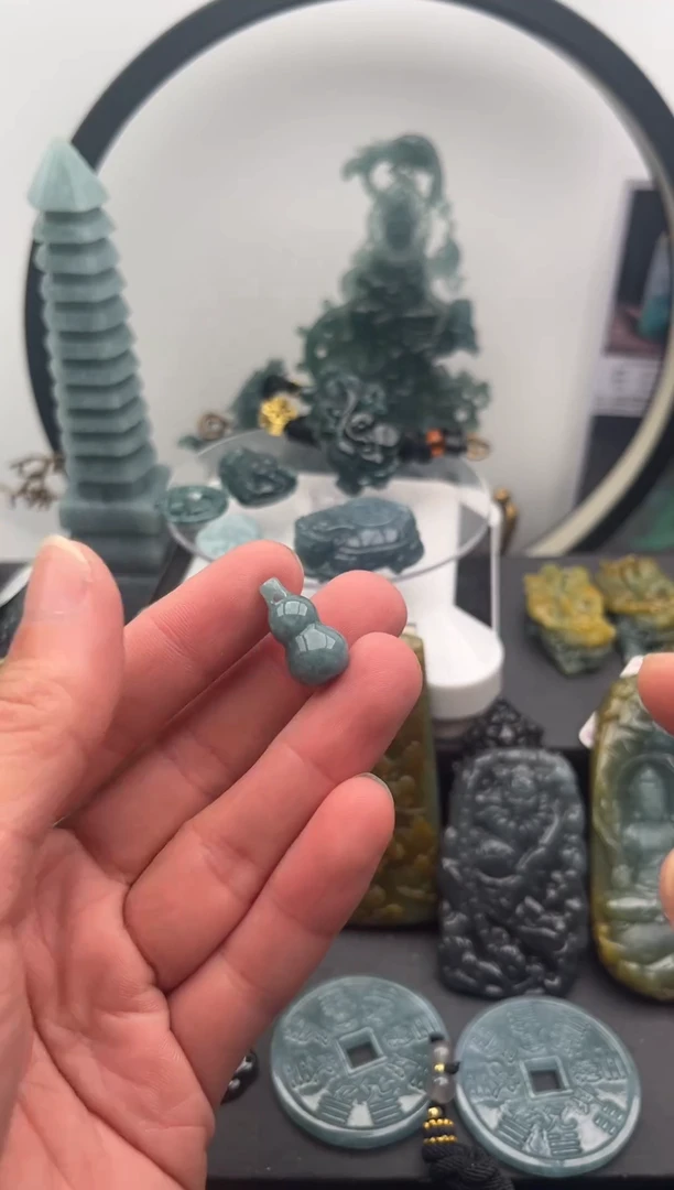 颈饰未镶嵌翡翠福利