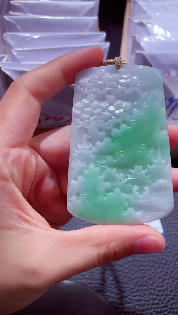 颈饰未镶嵌翡翠00006856