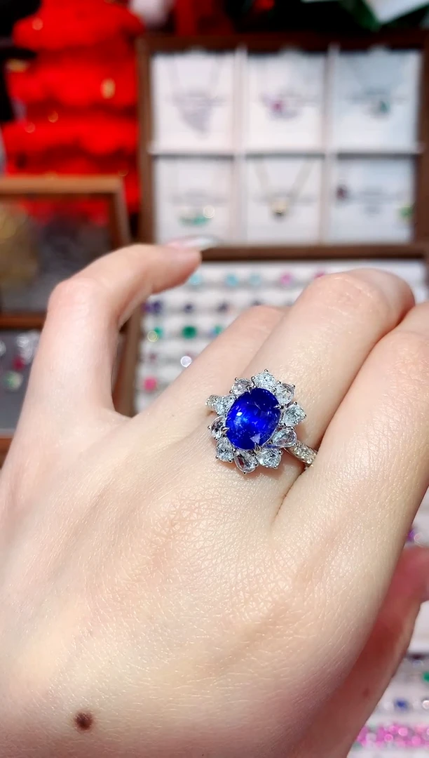 戒指蓝宝石18K金镶嵌3.1ct/天然宝石/七天无理由  无烧