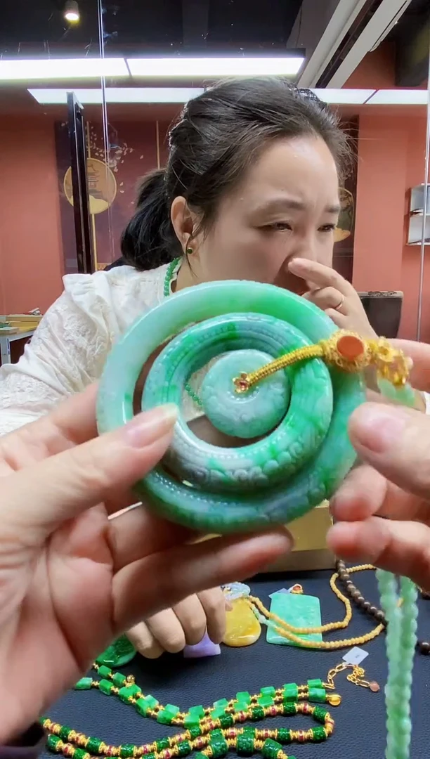 颈饰未镶嵌翡翠翡翠手镯吊坠套装61