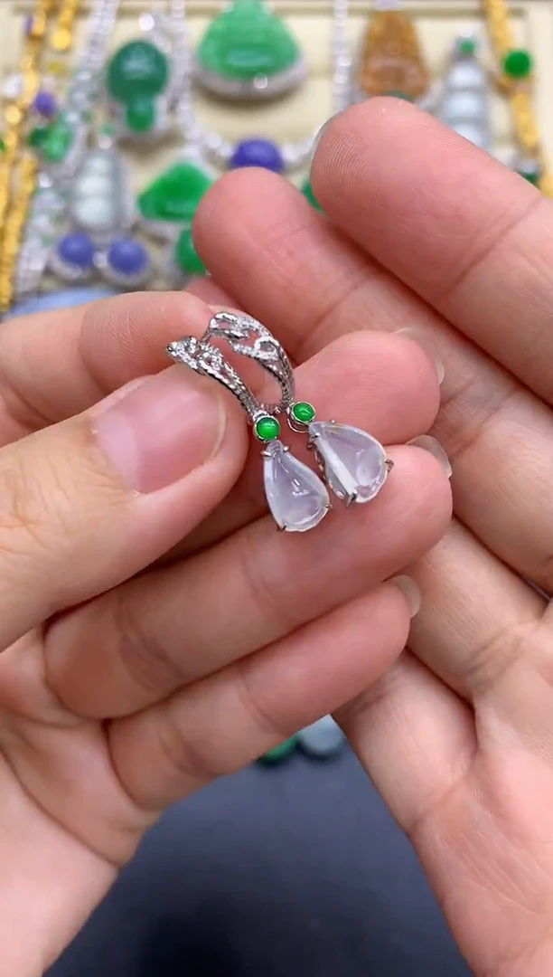 18K金镶嵌翡翠耳饰282-中国好珍宝