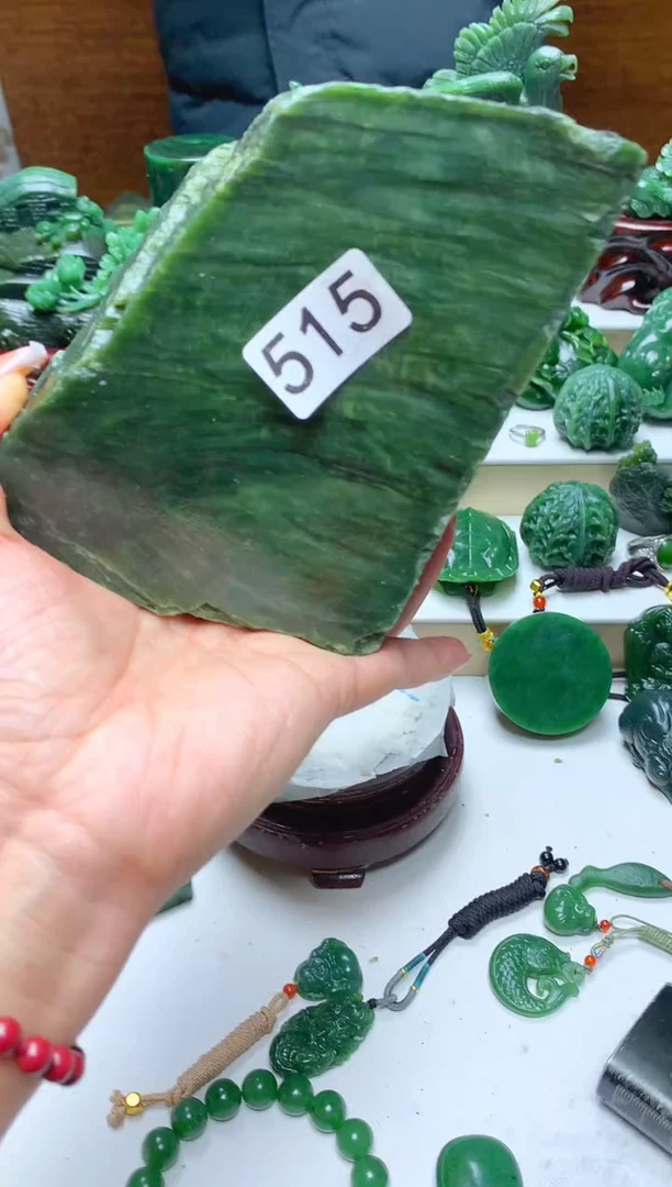 未镶嵌和田玉珠宝半成品1