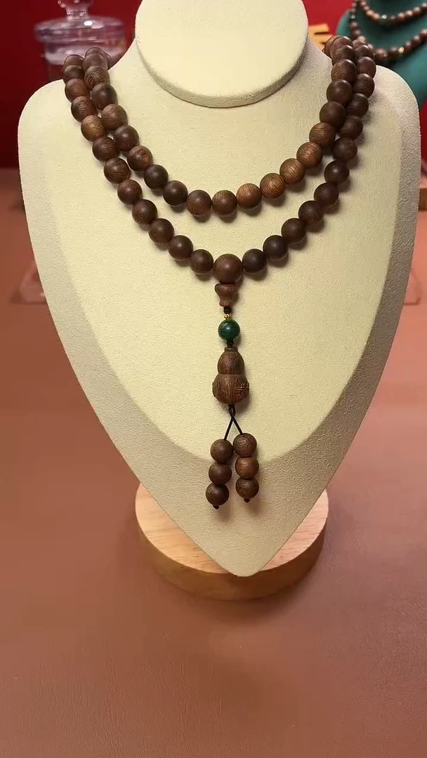 沉香手串沉水越南富森红土糖芯料08×108多圈