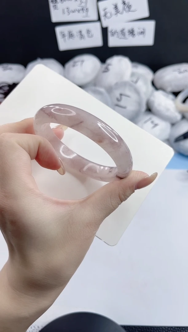 未镶嵌手镯石英质玉L49-58