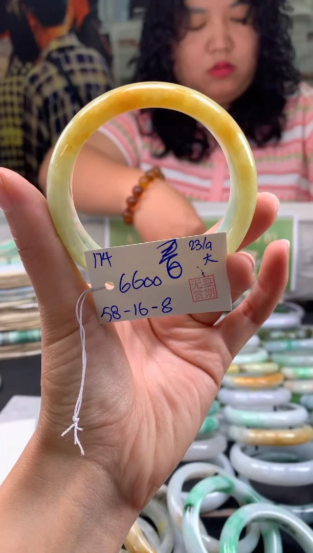 未镶嵌手镯翡翠春***子翡翠手镯 下单联系小耳机#174