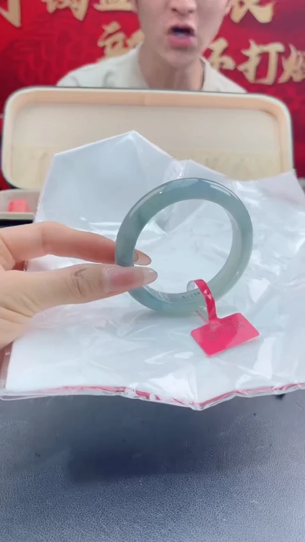 【闪购商品】翡翠手镯未镶嵌1翡翠手镯
