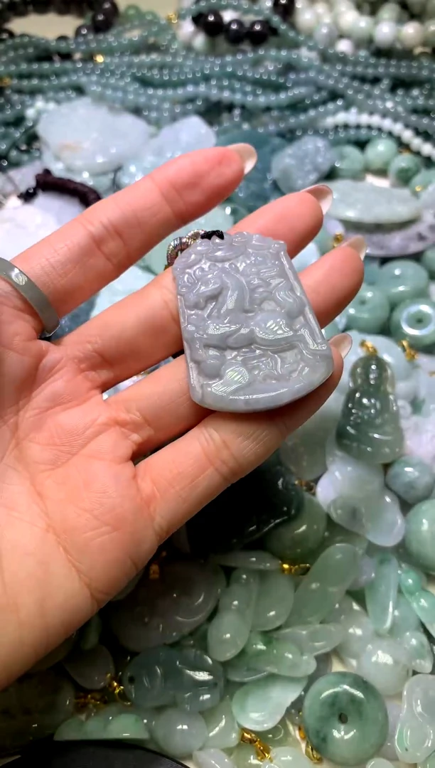 吊坠(不含链)未镶嵌翡翠1