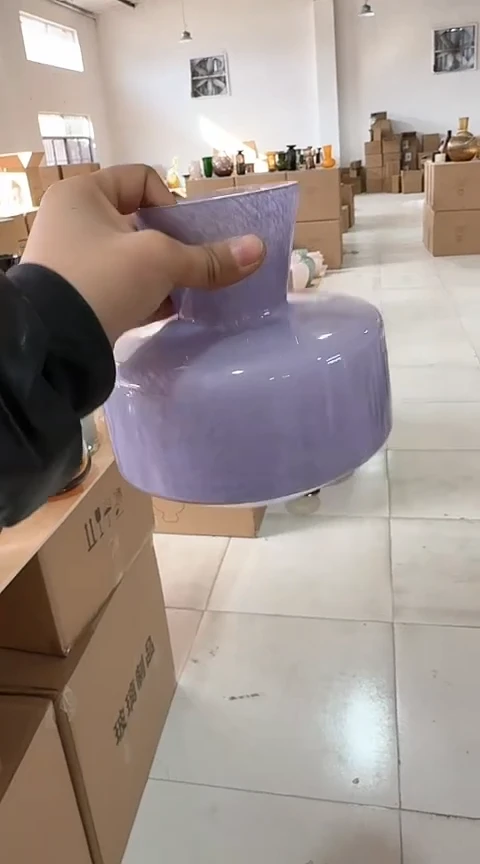 【闪购商品】玻璃紫色扁瓶