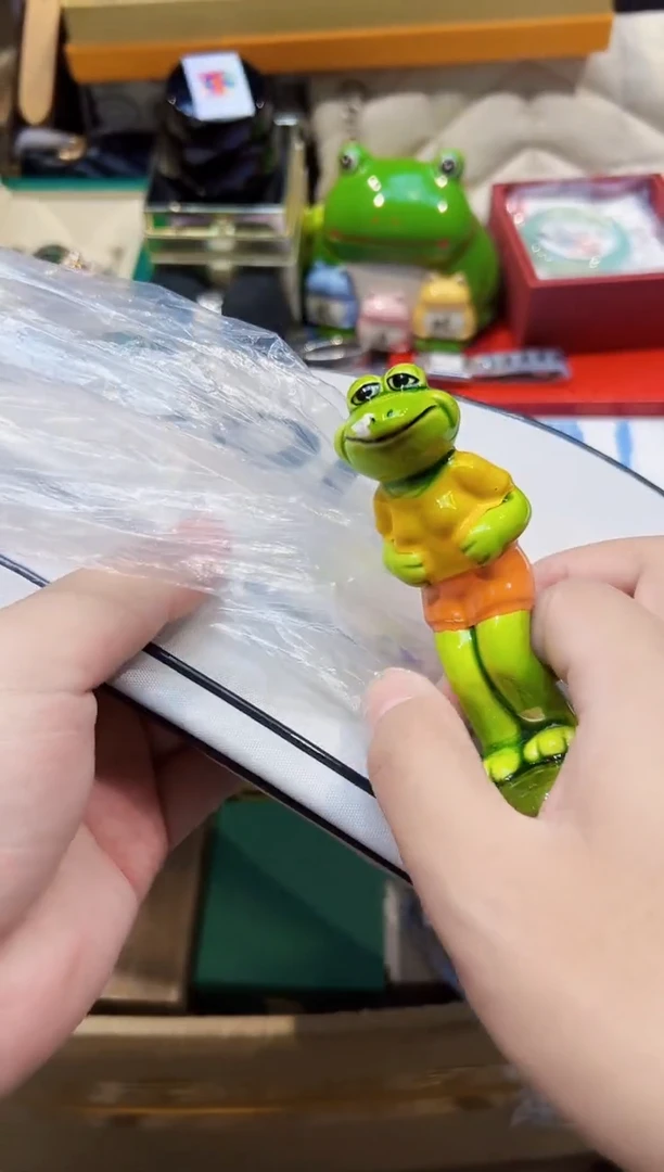 .全球寻宝高端瓷儿