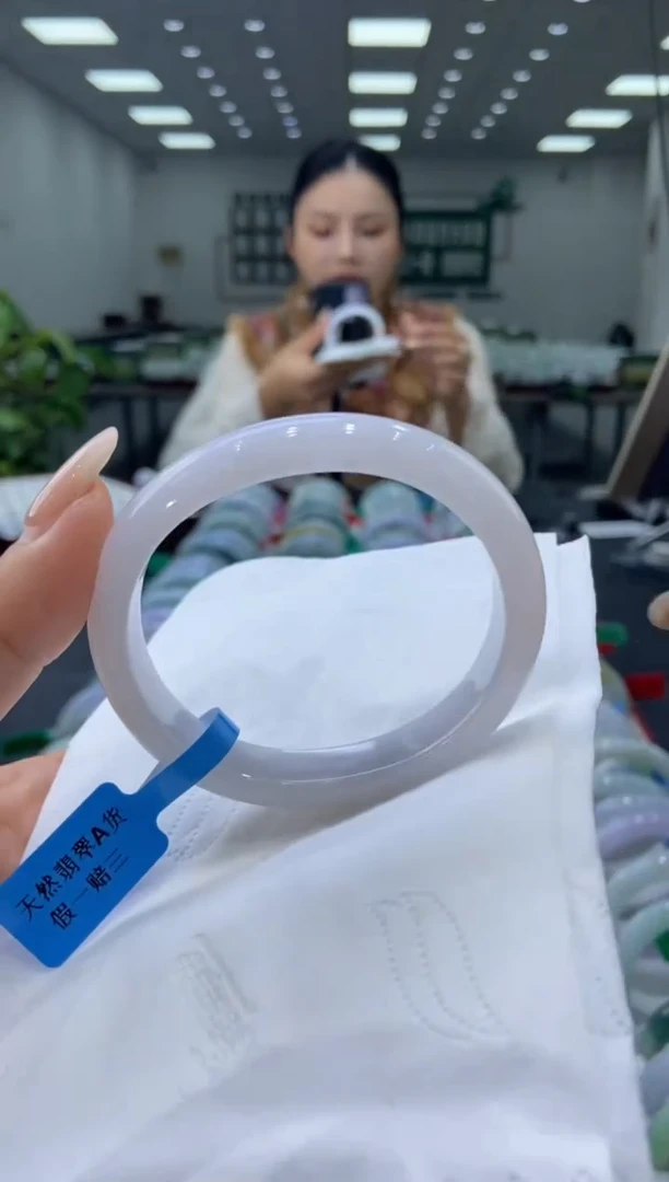 未镶嵌手镯翡翠0002361