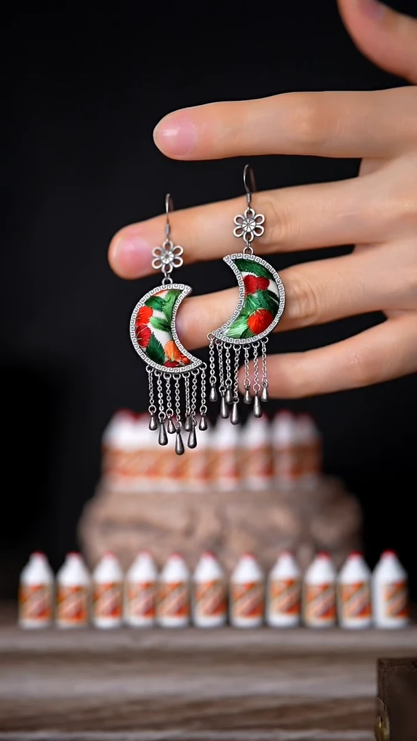 刺绣黔东南苗族刺绣A419