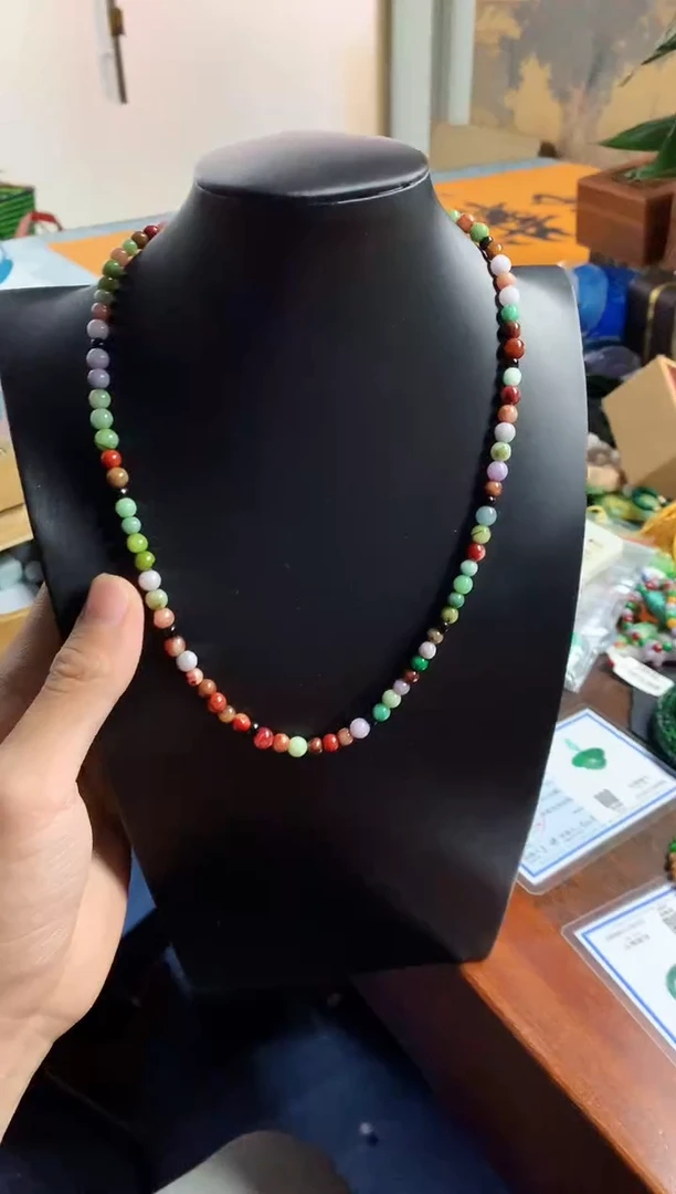 颈饰未镶嵌翡翠天然A货翡翠