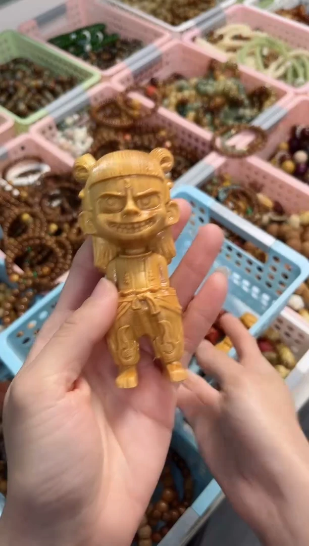 【闪购商品】非洲檀香把件哪吒把件 大 黄金檀