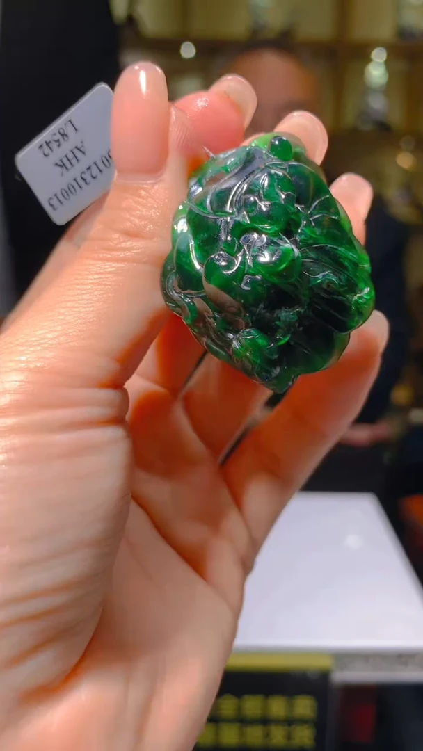 【闪购商品】定制翡翠未镶嵌闪购毛货链接LYH068