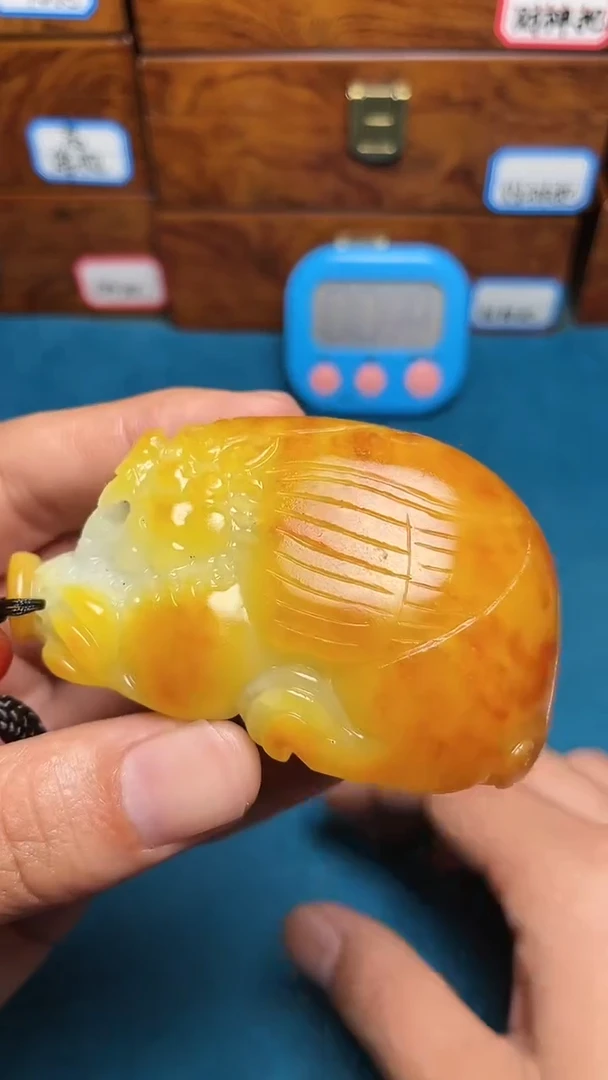 和田玉未镶嵌把件和田玉