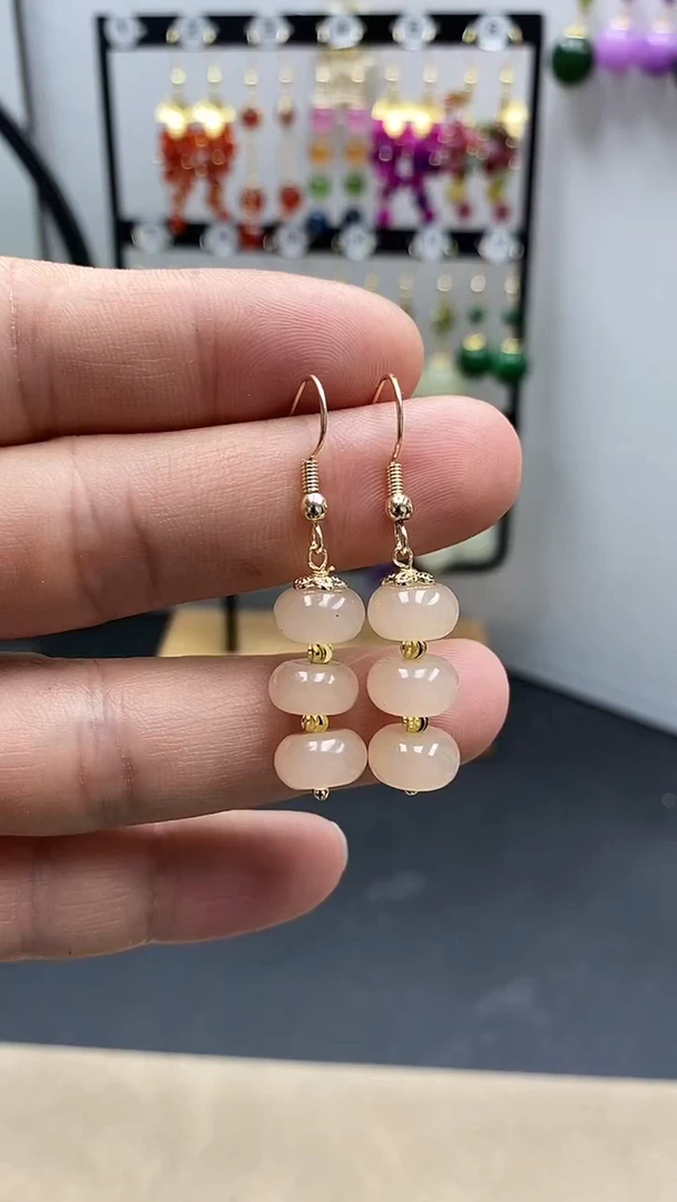 【闪购商品】和田玉耳饰银S925镀金镶嵌藕粉算盘珠尺寸10mm