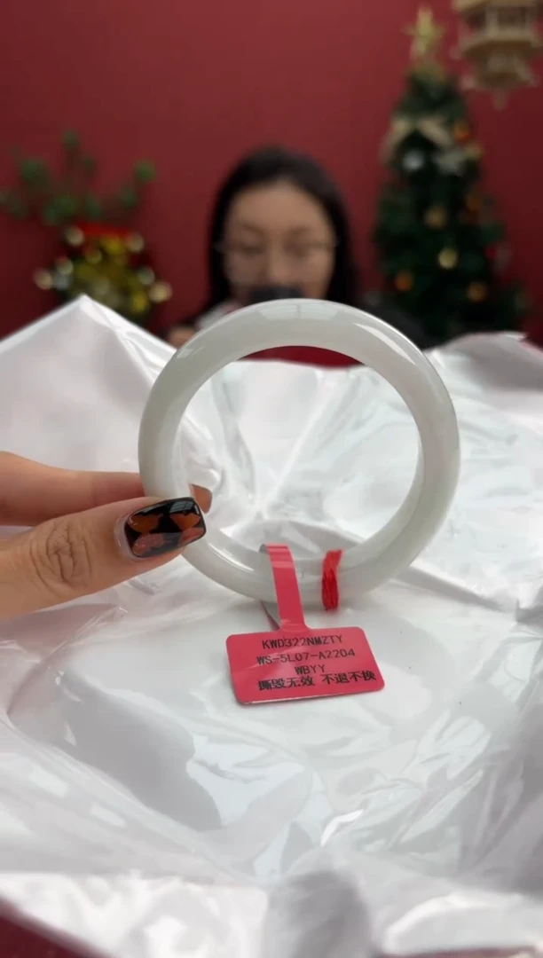 未镶嵌手镯翡翠翡翠手镯15