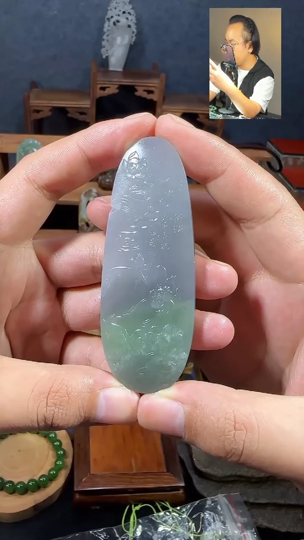 和田玉未镶嵌颈饰1