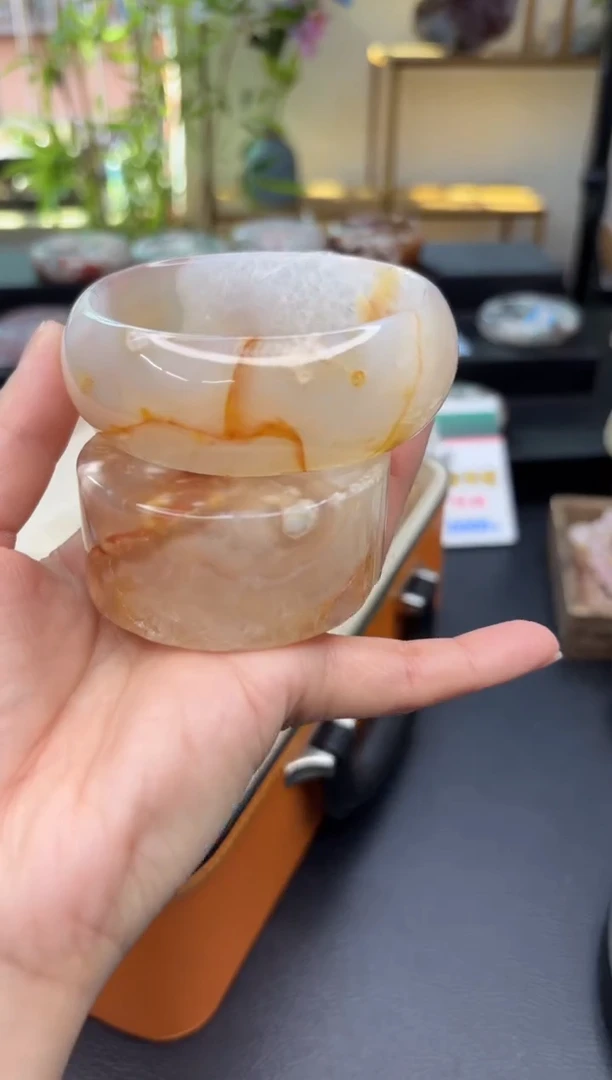 【闪购商品】石英质玉手镯未镶嵌C395(62圈赠送镯心)