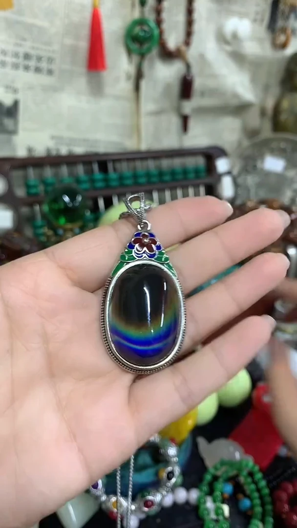 未镶嵌颈饰蓝珀主播推荐主播推荐