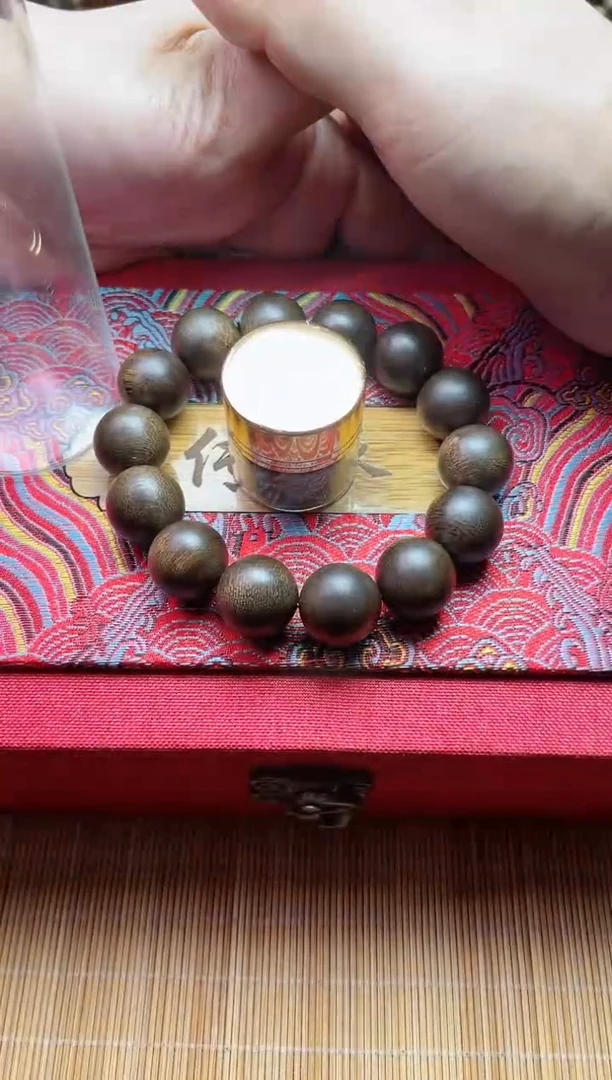 【闪购商品】沉香手串海南绿棋沉水B16123110