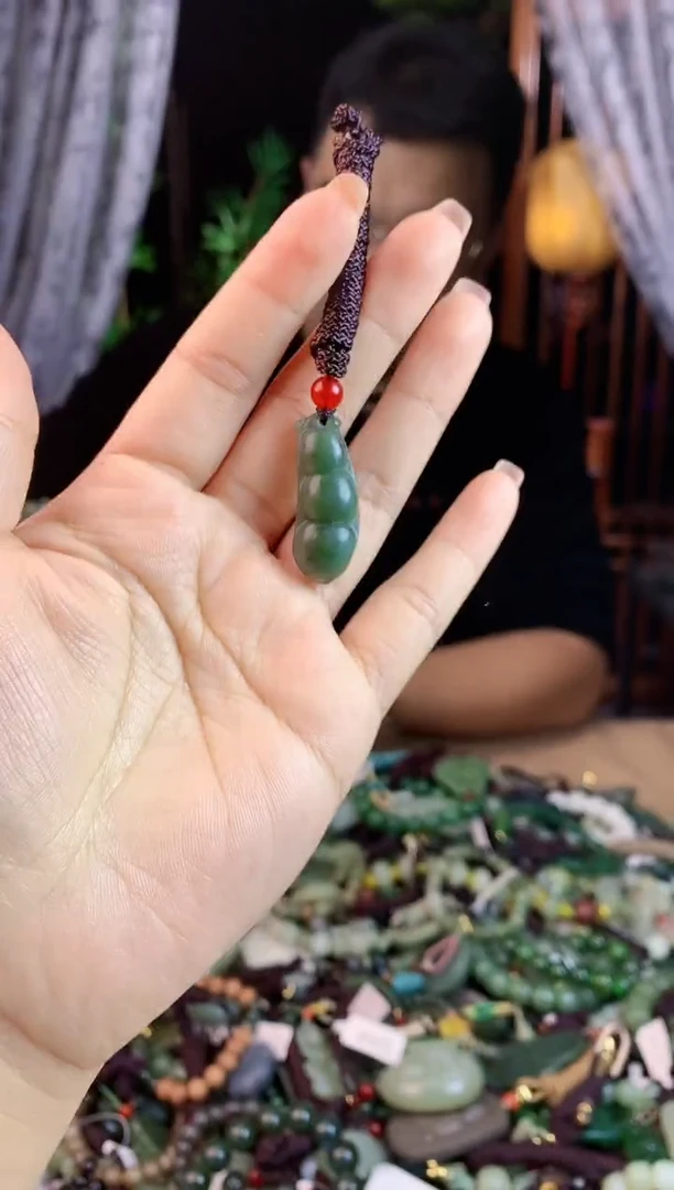 【闪购商品】和田玉挂件未镶嵌多样性发货拍一发一