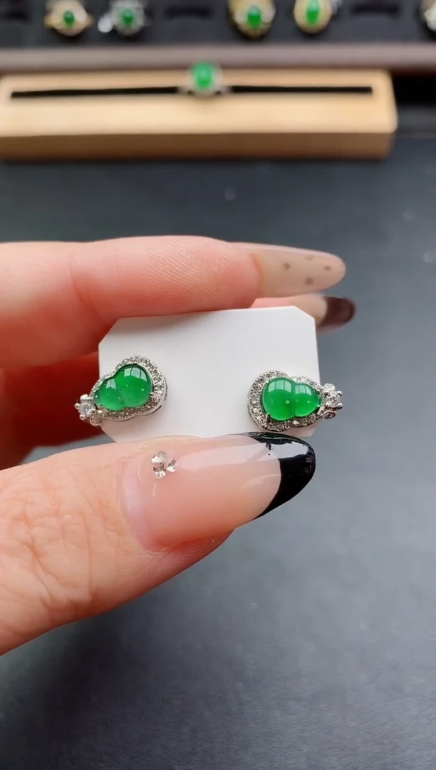 银S925镶嵌戒指翡翠1