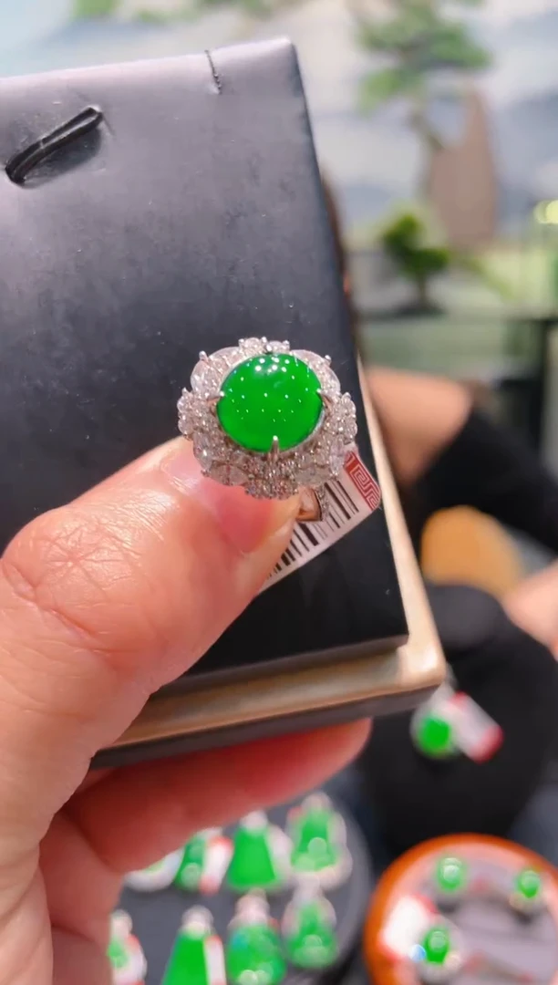 翡翠银S925镶嵌颈饰翡翠A5