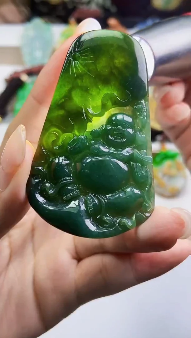 颈饰未镶嵌翡翠翡翠A货