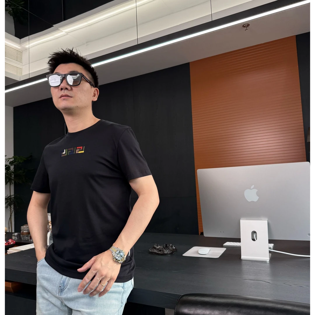 陆老板-2025夏季新款休闲时尚男士T恤-MD-2501