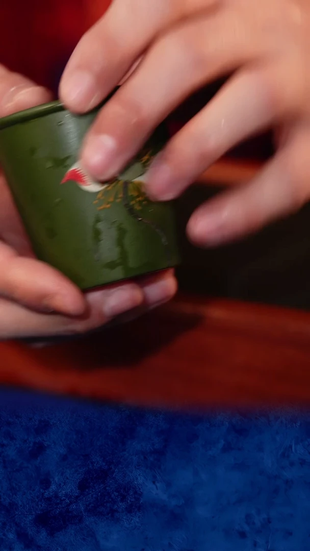 紫砂 宜兴紫砂 绿泥 荷花