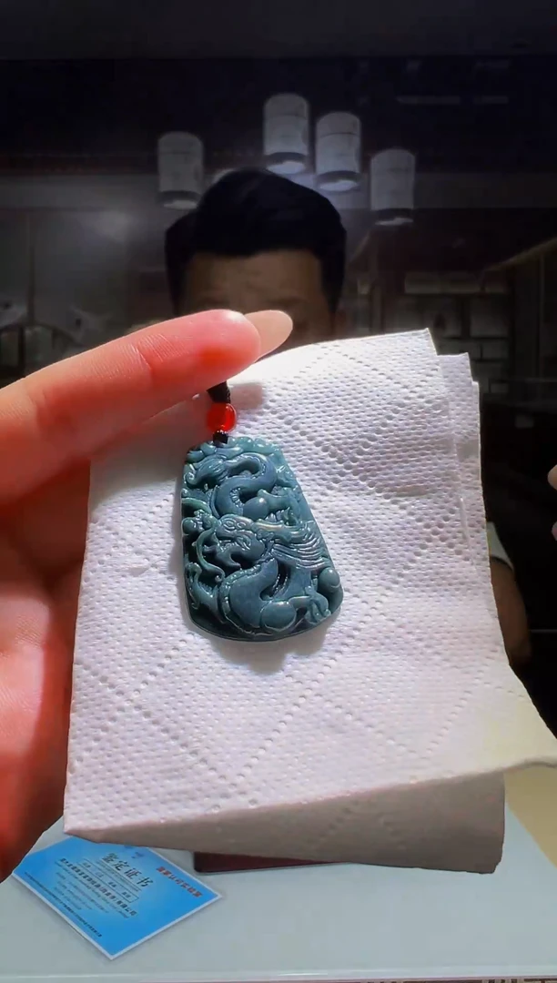 翡翠未镶嵌颈饰0717849304