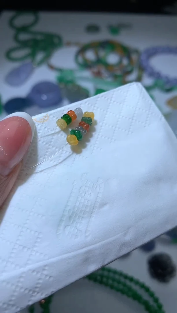 未镶嵌定制翡翠毛货