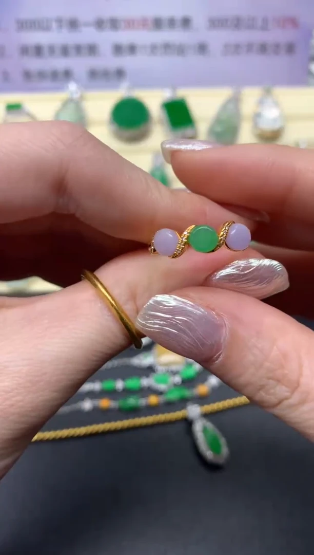 【闪购商品】翡翠戒指18K金镶嵌戒指|1380+138