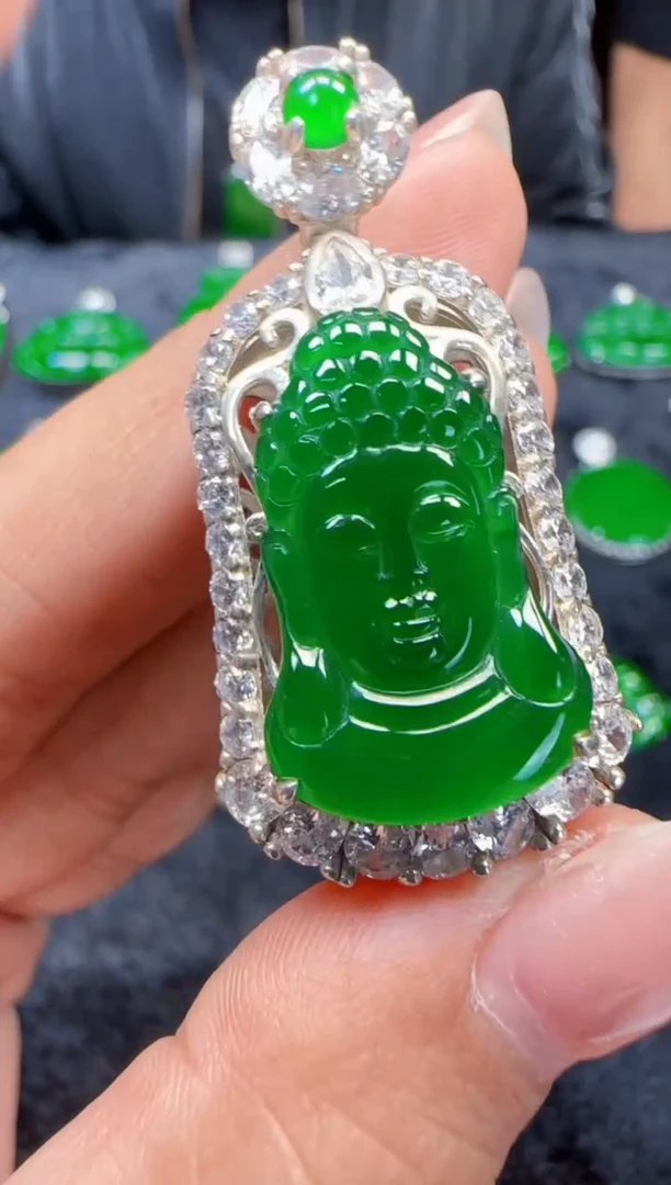 未镶嵌定制翡翠翡翠吊坠142