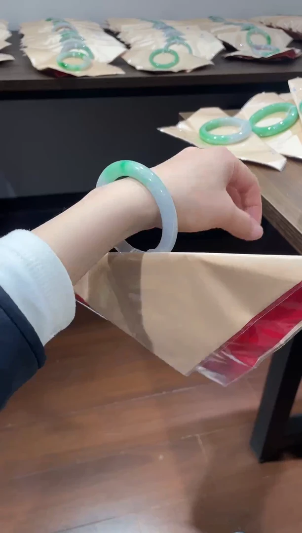 一物一图，闪购为准。