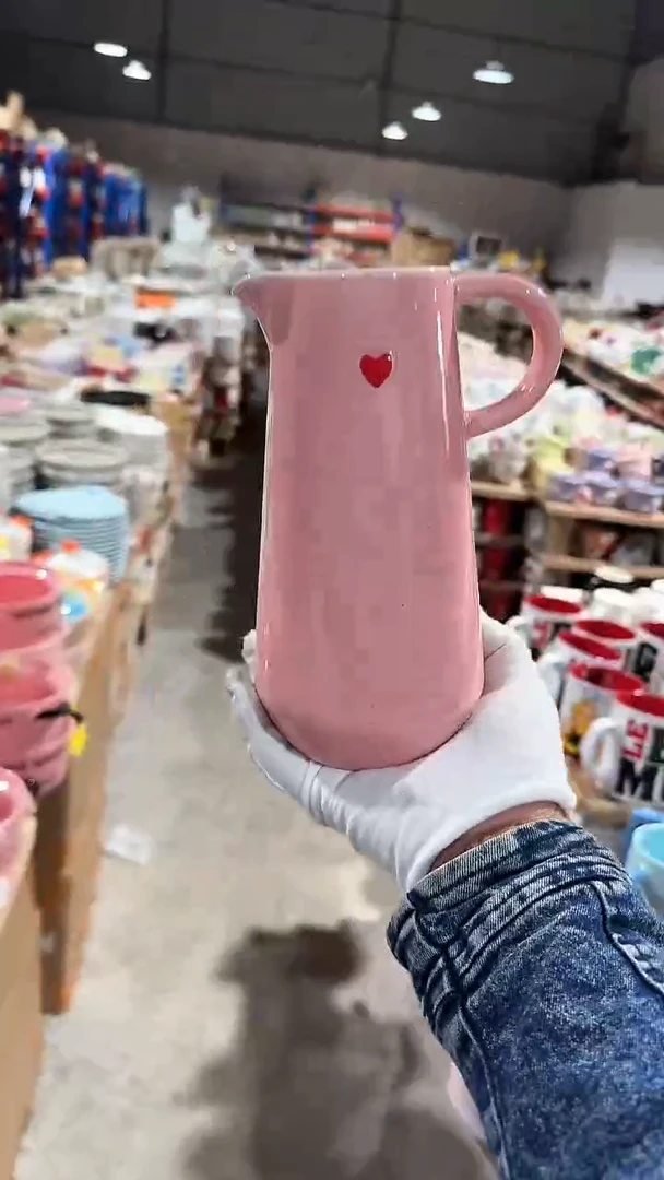 陶瓷粉色花瓶微瑕 凑满20元包邮