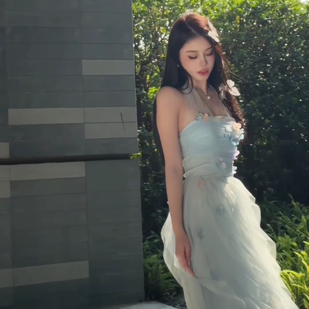 宣宣【邂逅】春季新款立体花朵重工拼接设计感蛋糕裙 LBBYN49034