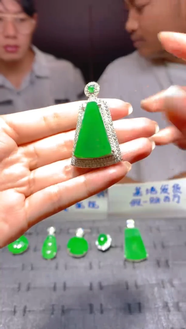 未镶嵌定制翡翠112多样性发货（发其一）