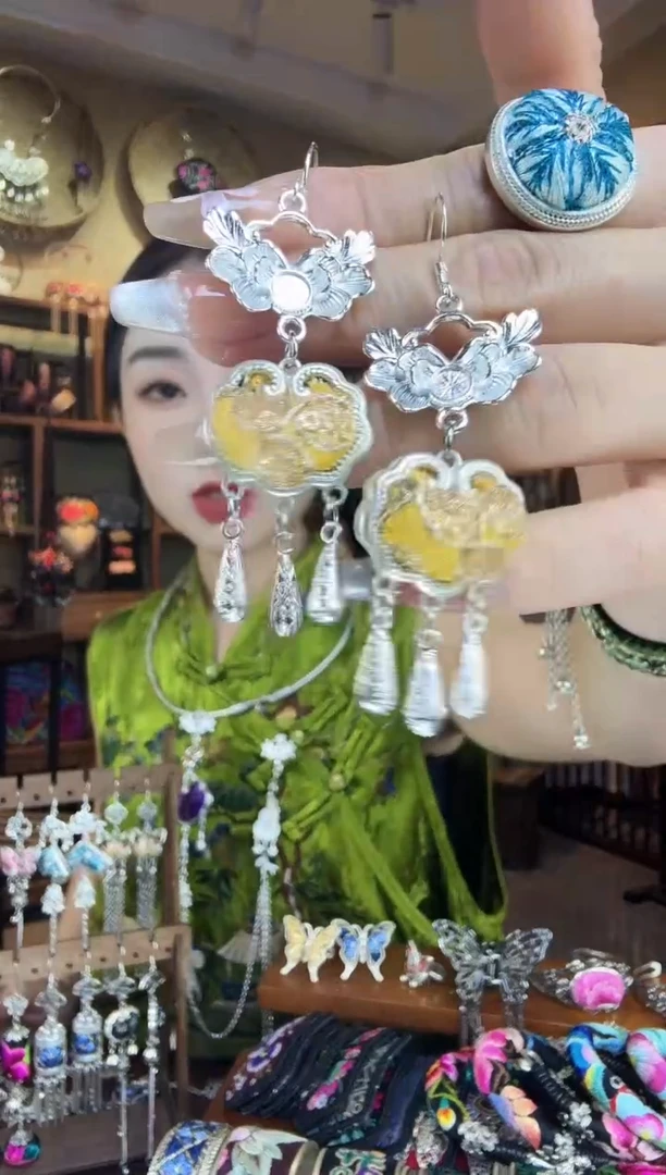刺绣非遗刺绣纯手工耳环