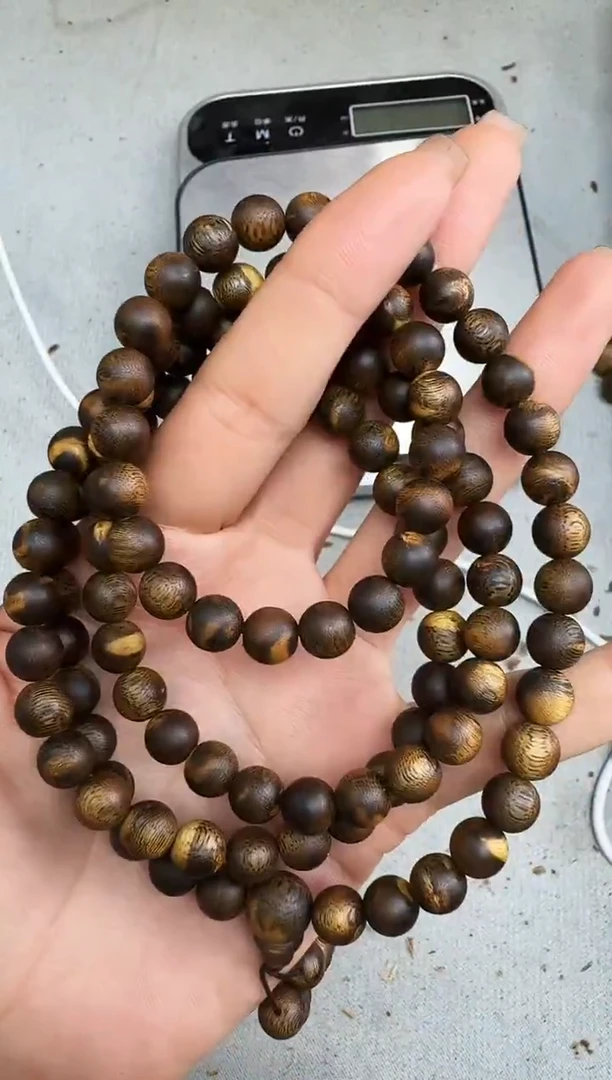 沉香手串0833紫罗兰圆珠多圈多样性发一