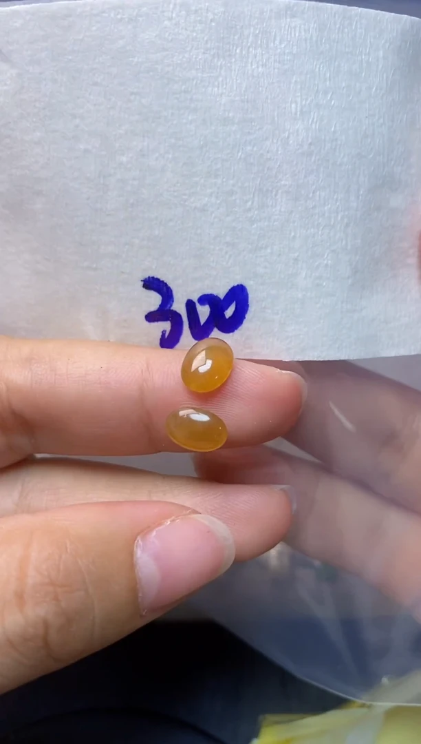 未镶嵌定制翡翠1