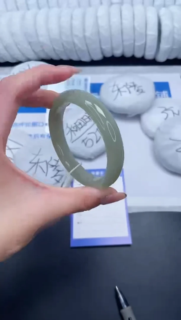 未镶嵌手镯和田玉112-58.2QS1