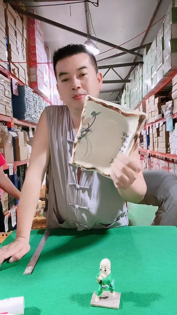 瓷片碗碟好物一件不留@@1